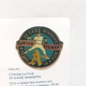 Oakland A's 20 Game Winners Hunter Unocal 76 Lapel Pin Card #3 Baseball 1" 1991